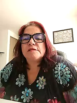 Snapshot of MARIANMILLS__ chatting on 03-17-25, 12:57 MARIANMILLS online show from 03-17-25, 12:57