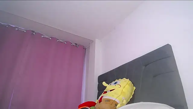 Snapshot of Yinn_Silver chatting on 03-29-26, 11:12 Yinn Silver online show from 03-29-26, 11:12