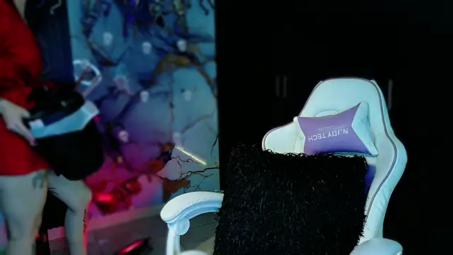 Madison Jackson online show from 11-10-25, 10:26