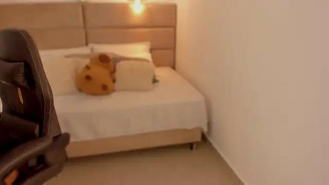 Snapshot of nakamura_sam chatting on 07-14-26, 01:50 nakamura sam online show from 07-14-26, 01:50