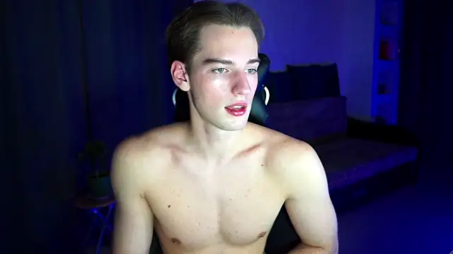 Litmate online show from 10-23-25, 01:37