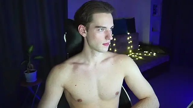 Litmate online show from 12-17-25, 02:27