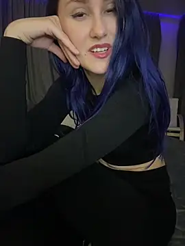 Snapshot of Erotic_Synth_Goddess chatting on 12-30-24, 04:07 Erotic Synth Goddess online show from 12-30-24, 04:07