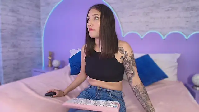 Giaa Ross online show from 01-13-26, 07:40