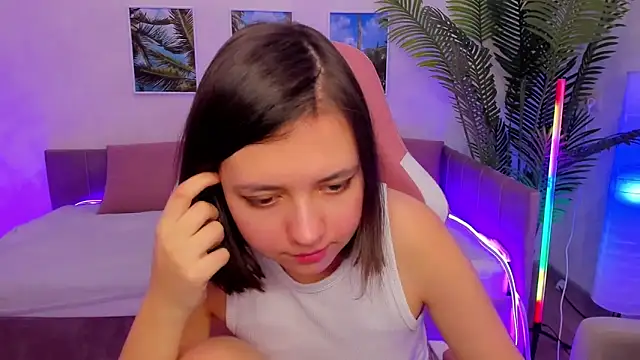 Lina Brownie online show from 02-12-25, 05:47