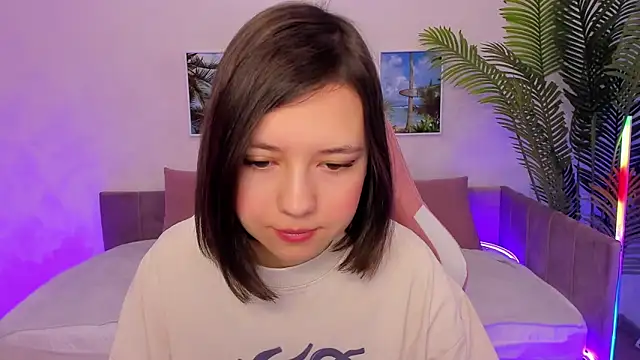 Lina Brownie online show from 02-22-25, 01:44