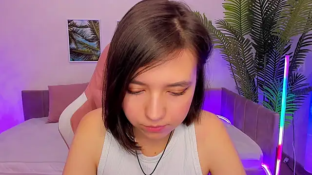 Lina Brownie online show from 02-26-25, 05:03