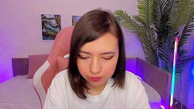 Lina Brownie online show from 02-26-25, 01:57