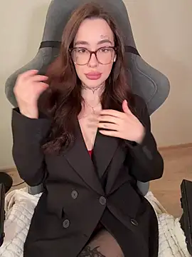 fuckdoll 18 online show from 03-06-26, 02:12