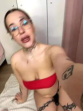 fuckdoll 18 online show from 10-04-25, 08:16