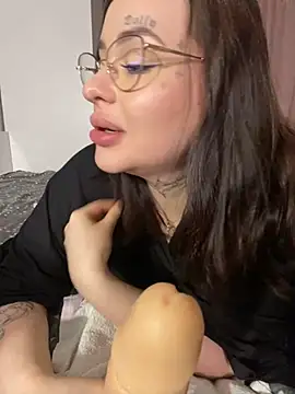 fuckdoll 18 online show from 01-19-25, 02:59
