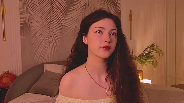 Miley Smile online show from 10-23-25, 05:28