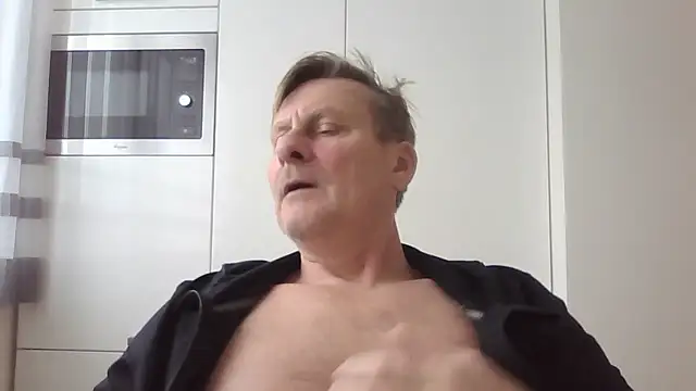 johnnym1 online show from 01-13-26, 01:15