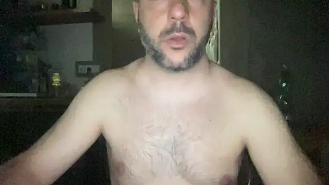 Snapshot of RedDante89 chatting on 06-21-26, 10:54 RedDante89 online show from 06-21-26, 10:54