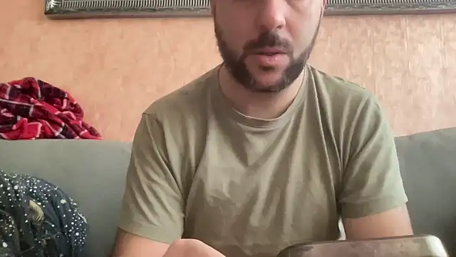 RedDante89 online show from 12-24-24, 10:11