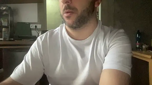 Snapshot of RedDante89 chatting on 02-26-26, 12:16 RedDante89 online show from 02-26-26, 12:16