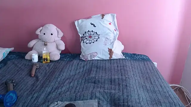 Susanlover online show from 02-14-26, 02:50