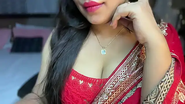 Spice-Summi online show from 05-25-26, 12:48