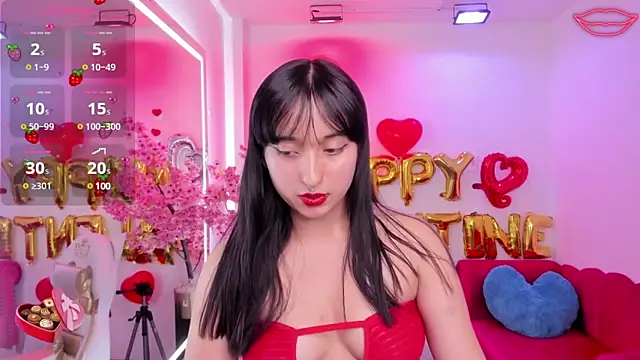 Snapshot of Miss_dolly_ chatting on 02-19-25, 03:38 Miss dolly  online show from 02-19-25, 03:38