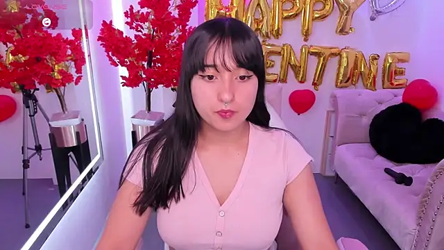 Snapshot of Miss_dolly_ chatting on 02-18-25, 03:10 Miss dolly  online show from 02-18-25, 03:10