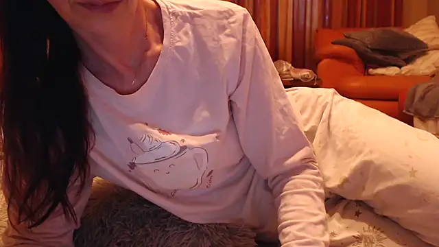 LovelyAndraGirl online show from 06-27-26, 03:23
