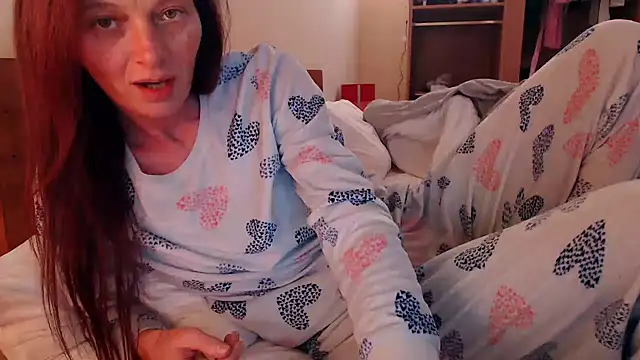 Snapshot of LovelyAndraGirl chatting on 02-11-25, 11:42 LovelyAndraGirl online show from 02-11-25, 11:42