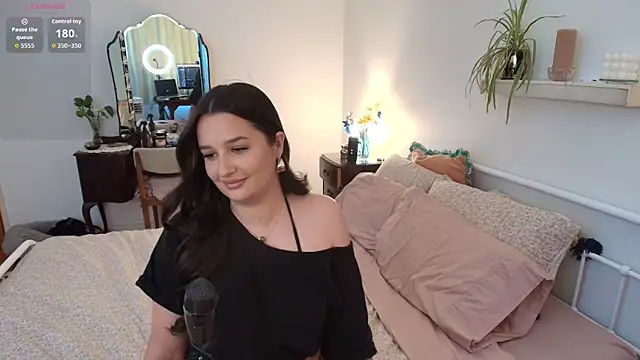 Lenas Room online show from 01-15-26, 07:01