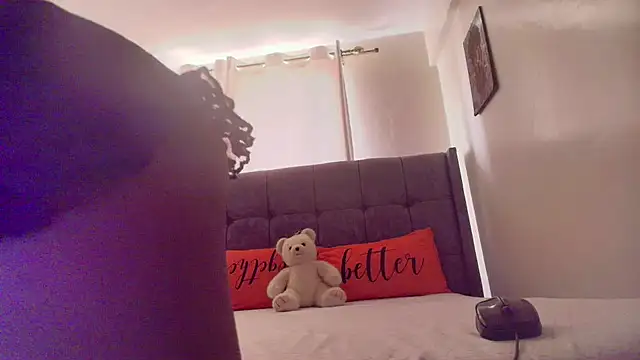 t-NaughtyLicia online show from 10-02-25, 06:06