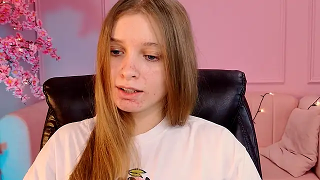 MayaSinabon online show from 03-02-25, 03:30