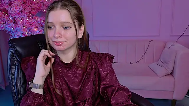 MayaSinabon online show from 03-01-25, 03:16