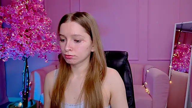 MayaSinabon online show from 02-26-25, 12:16