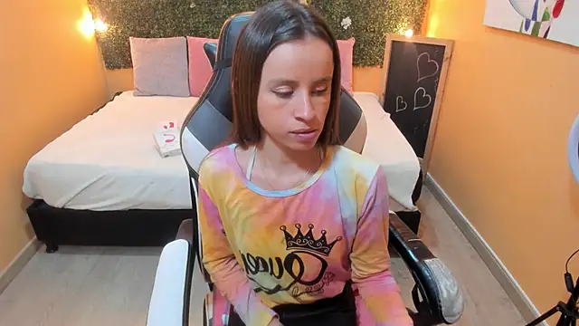 Violeta Hernandez online show from 01-15-25, 03:50