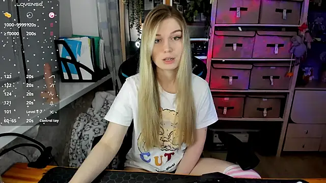 omg lina online show from 12-04-24, 01:47