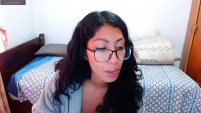 sofia rosse4 online show from 01-13-26, 12:31