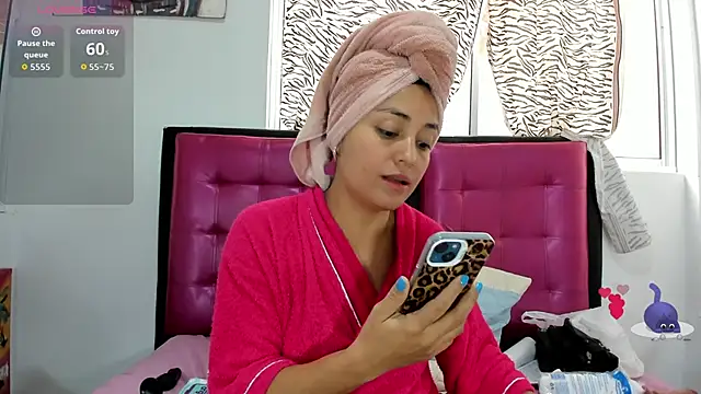 AlanaLars online show from 02-13-26, 09:04