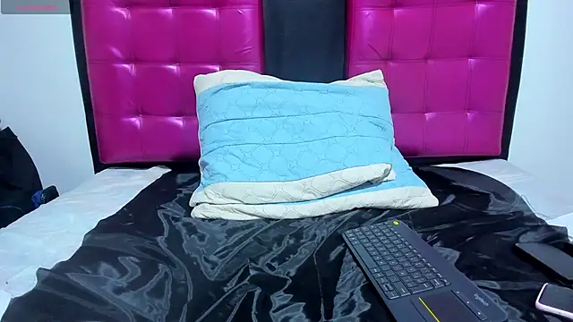 AlanaLars online show from 11-19-25, 12:10