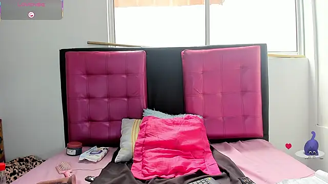 AlanaLars online show from 02-02-26, 06:18