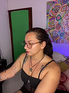 Snapshot of Amarantha_666 chatting on 06-18-26, 10:37 Amarantha 666 online show from 06-18-26, 10:37