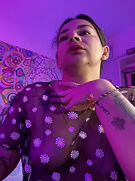Snapshot of Amarantha_666 chatting on 07-25-26, 06:25 Amarantha 666 online show from 07-25-26, 06:25