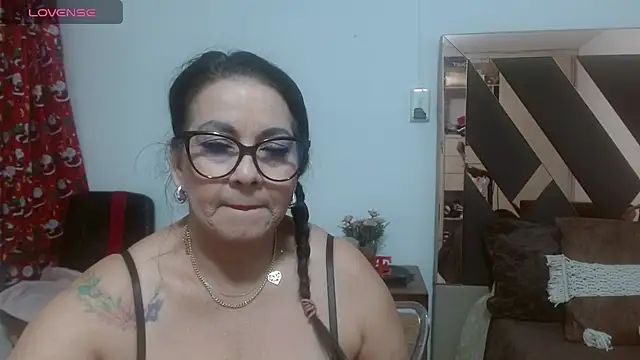 lindaesmeralda online show from 02-20-26, 11:01