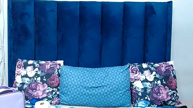 HotSmallTits online show from 06-19-26, 06:14