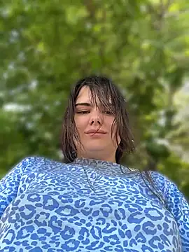 Snapshot of NikaMur chatting on 06-06-26, 05:12 NikaMur online show from 06-06-26, 05:12