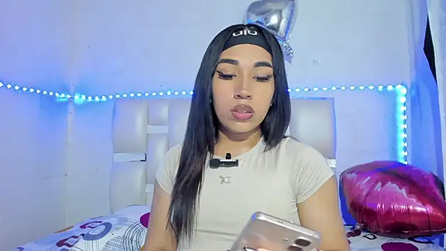 Snapshot of Anny_jhonsonx chatting on 02-01-26, 04:00 Anny jhonsonx online show from 02-01-26, 04:00