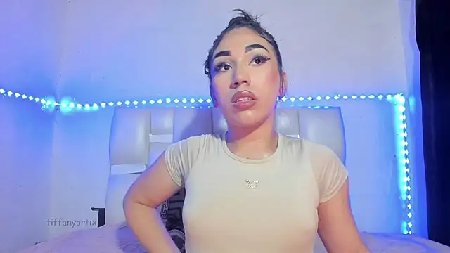 Snapshot of Anny_jhonsonx chatting on 02-28-26, 05:40 Anny jhonsonx online show from 02-28-26, 05:40