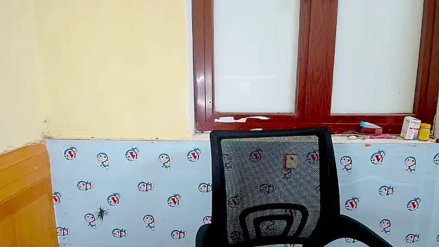   Saphia   online show from 12-16-25, 12:48