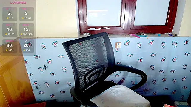   Saphia   online show from 05-04-26, 03:15