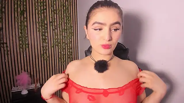sofia 44 online show from 06-25-26, 05:51