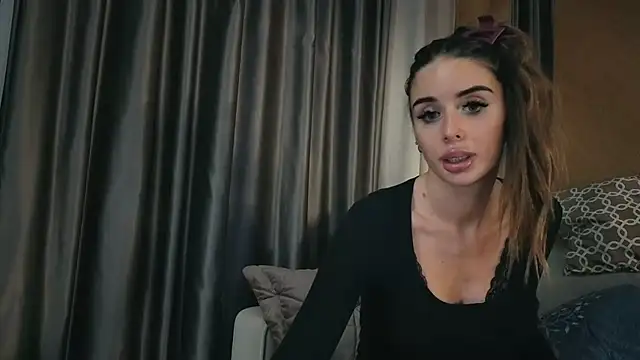 your bunnygirl online show from 11-15-25, 04:44