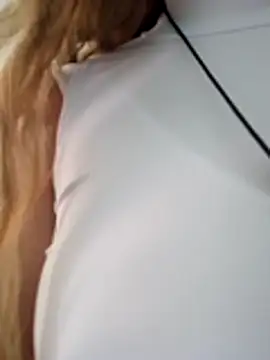 Snapshot of MILEIDE980 chatting on 02-19-26, 09:06 MILEIDE980 online show from 02-19-26, 09:06