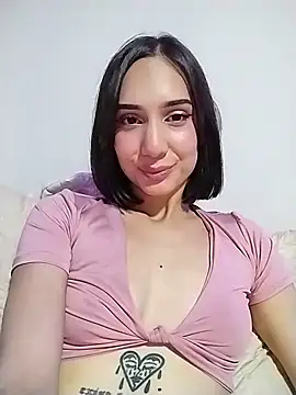 Snapshot of Hanna_Ricci chatting on 05-16-26, 03:38 Hanna Ricci online show from 05-16-26, 03:38